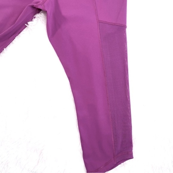 Lululemon Hot To Street Regal Plum Mesh Skinny 10 Crop Legging - Rare - Picture 7 of 8